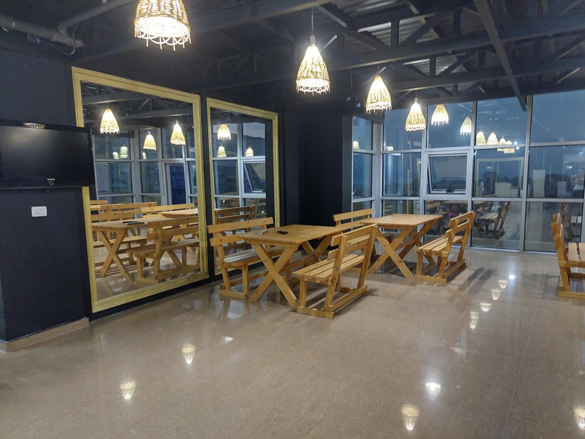 Saranda Boutique Hostel المظهر الخارجي الصورة